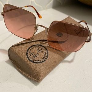 Ray ban woman’s 1971 square
